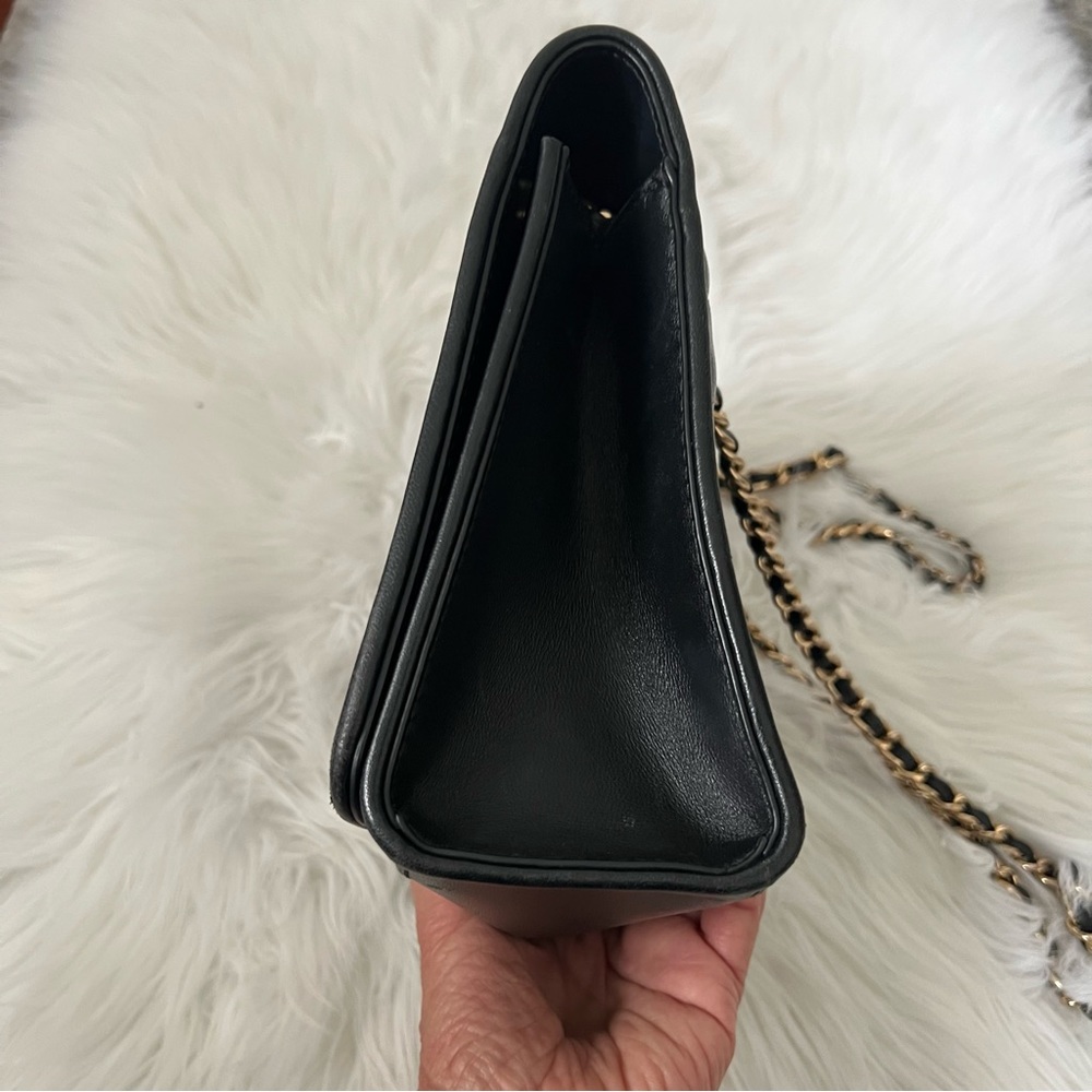 Tory Burch Handbag / Crossbody - Picture 7 of 12